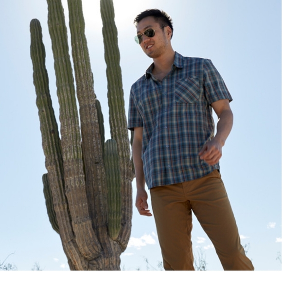 Toad & Co Ventilair Short Sleeve Button Up Shirt - Picture 2 of 10